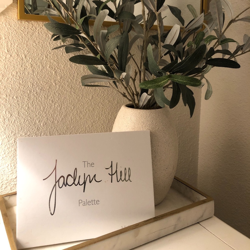 Limited Edition Jaclyn Hill X Morphe Eyeshadow Palette
